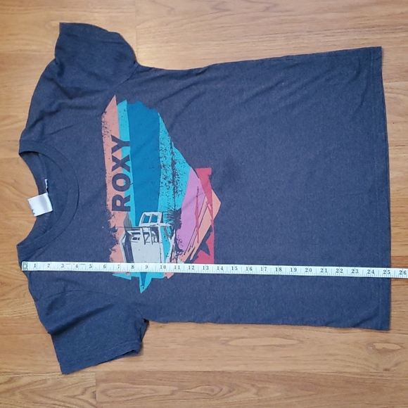 Roxy Tshirt - Picture 5 of 5